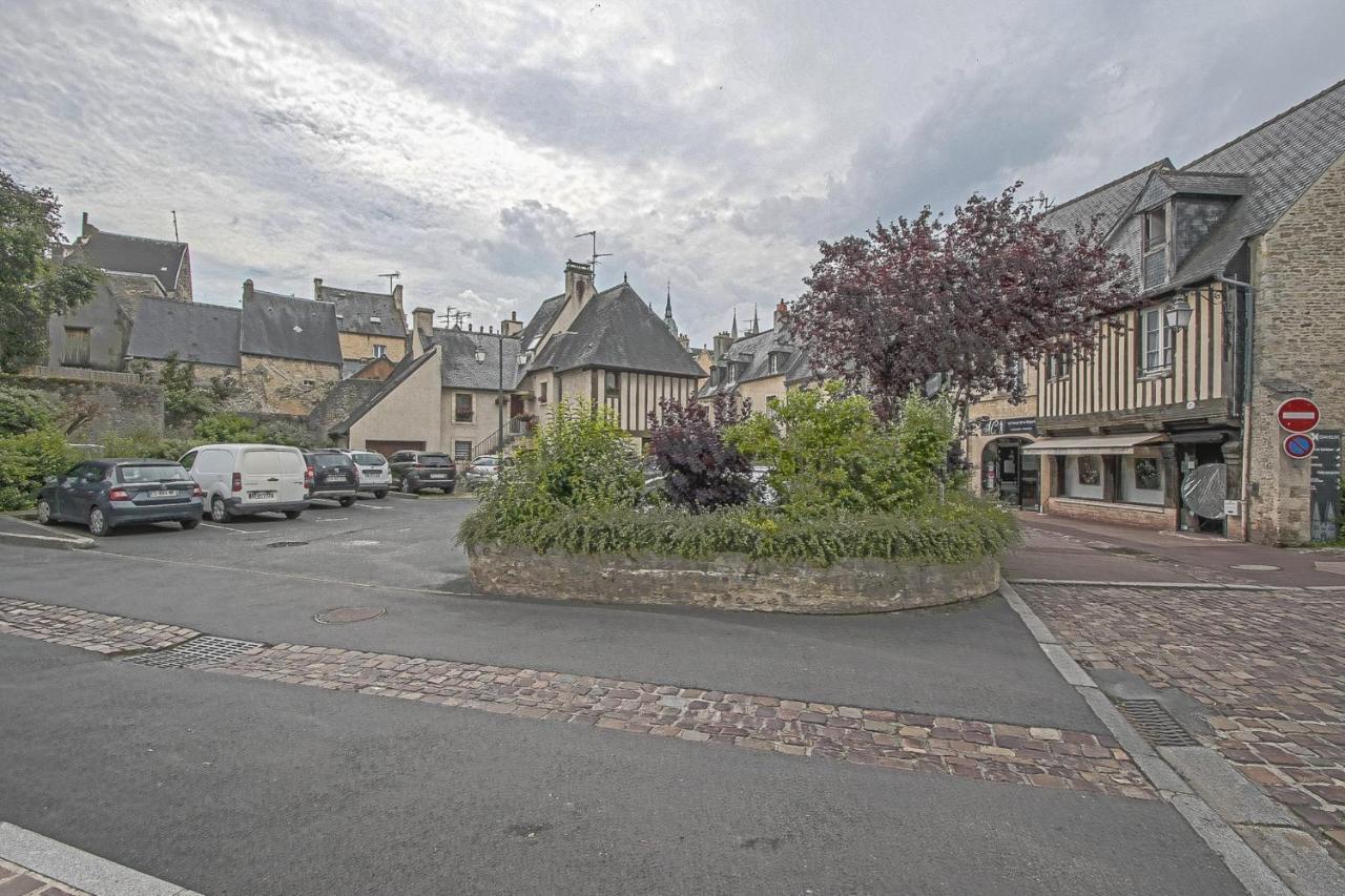 La Cour Des Teinturiers Villa Bayeux Exterior photo